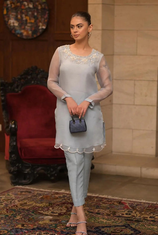 Blue Pearl Attire